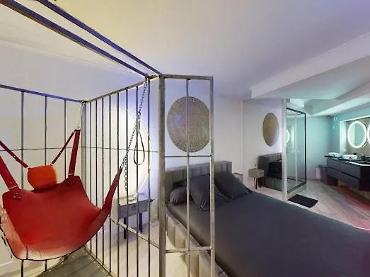 Apartment Le Donjon Port Nature 5 Village Naturiste Cap D'agde Agde