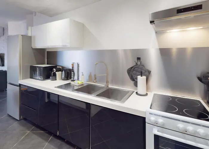 Le Donjon Port Nature 5 Village Naturiste Cap D'agde Apartment *